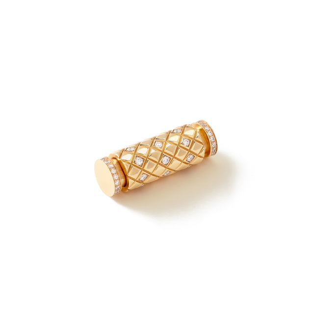 SEMI-PAVED LATCH PENDANT IN YELLOW GOLD